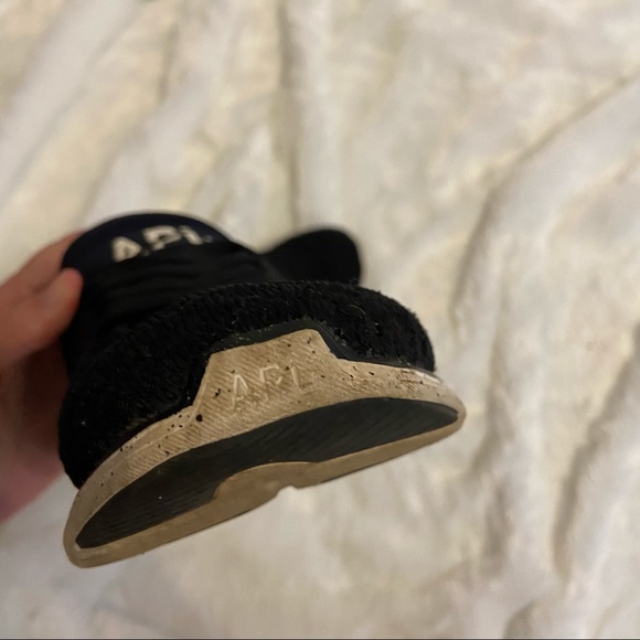 APL Techloom Phantom Black Sneakers Speckled Sole - Picture 8 of 8